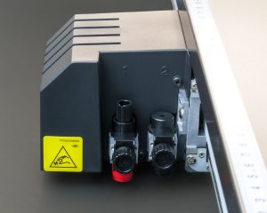 Doppelter Werkzeugkopf zur gleichzeitigen Aufnahme von 2 Werkzeugen