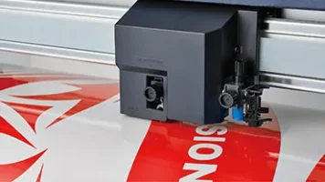 die Graphtec FC9000 Serie eignet sich bestens zum zuschneiden verschiedener Autofolien.